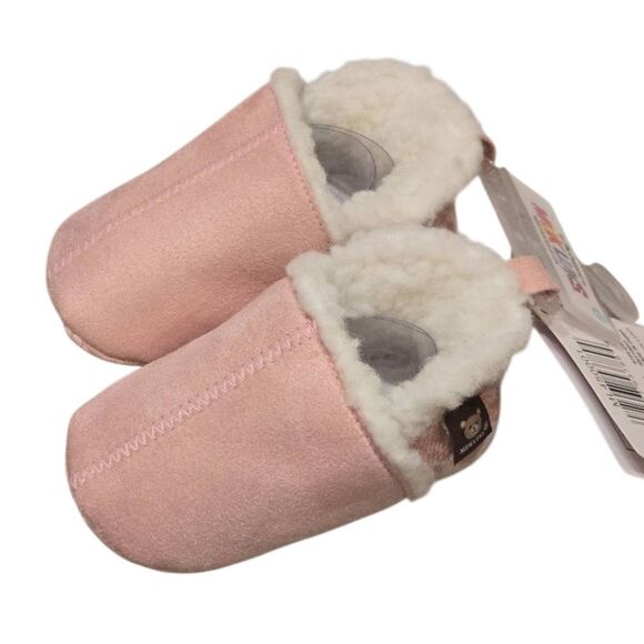 Muk Luks Hearts Sherpa Lining Faux Suede Booties - Picture 1 of 7